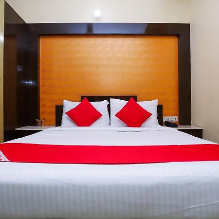 Hotel O J P Inn Near Patel Nagar Metro Station Yeni Delhi Dış mekan fotoğraf