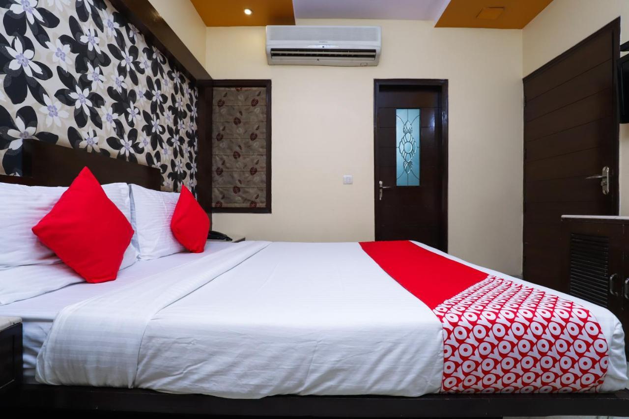Hotel O J P Inn Near Patel Nagar Metro Station Yeni Delhi Dış mekan fotoğraf