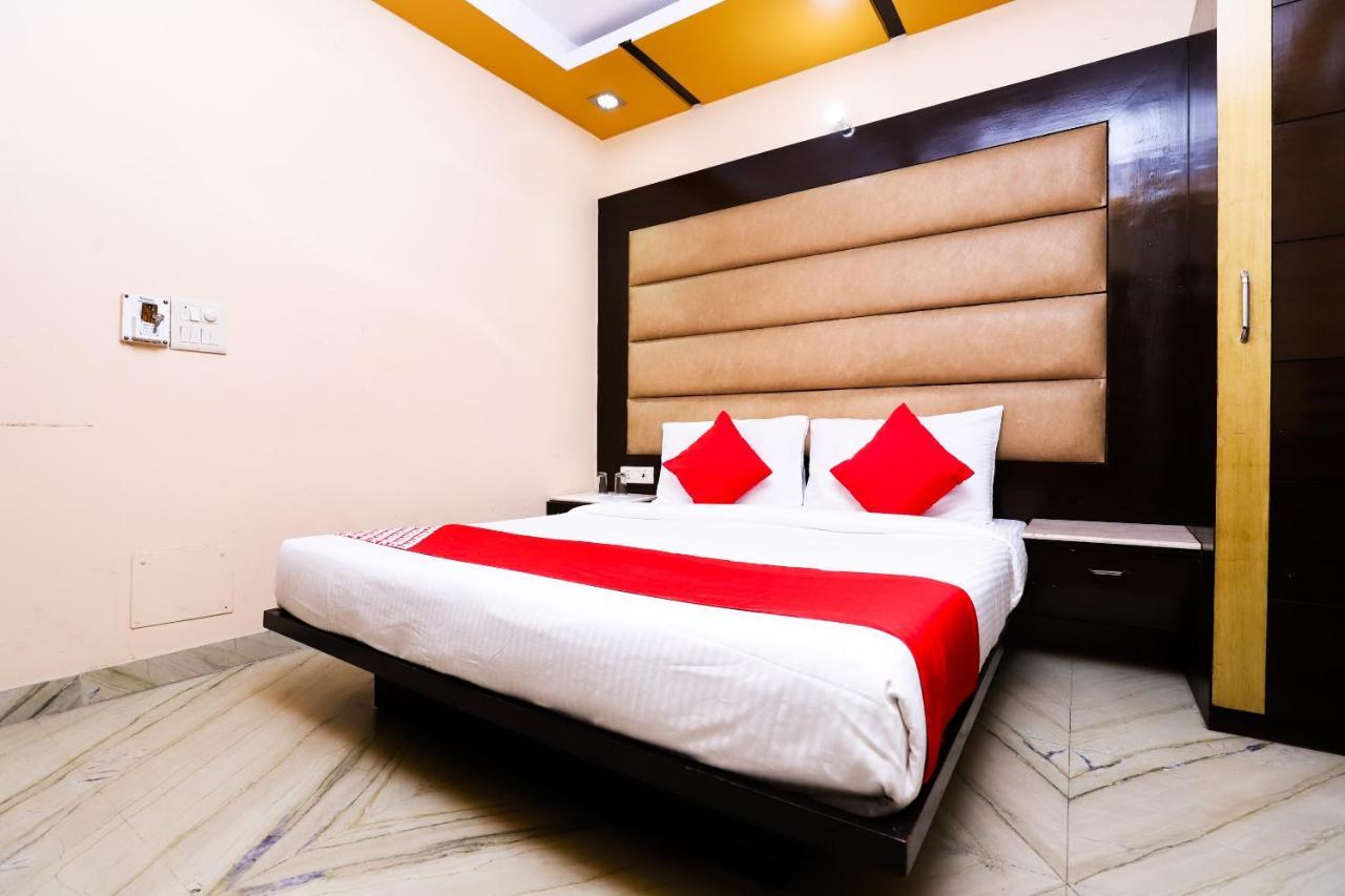 Hotel O J P Inn Near Patel Nagar Metro Station Yeni Delhi Dış mekan fotoğraf